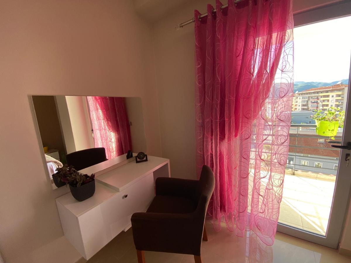 Guest'S Apartament Πόγραδετς Εξωτερικό φωτογραφία
